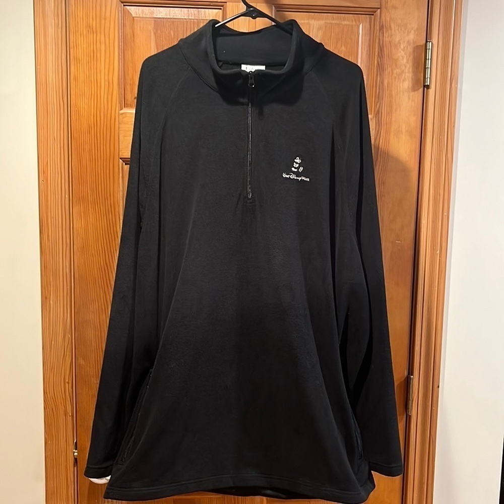 Disney parks 1/4 zip up fleece pullover size XXXl.